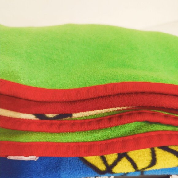 Peanuts Snoopy & Friends Fleece Throw Blanket 44x59 Blue With Polka Dots - Picture 6 of 7